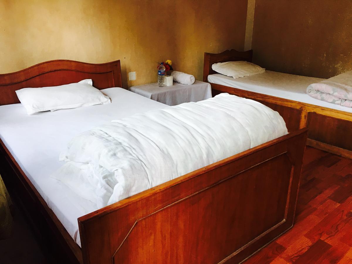 Shrestha Hotel & Restaurant Bandipur Eksteriør billede